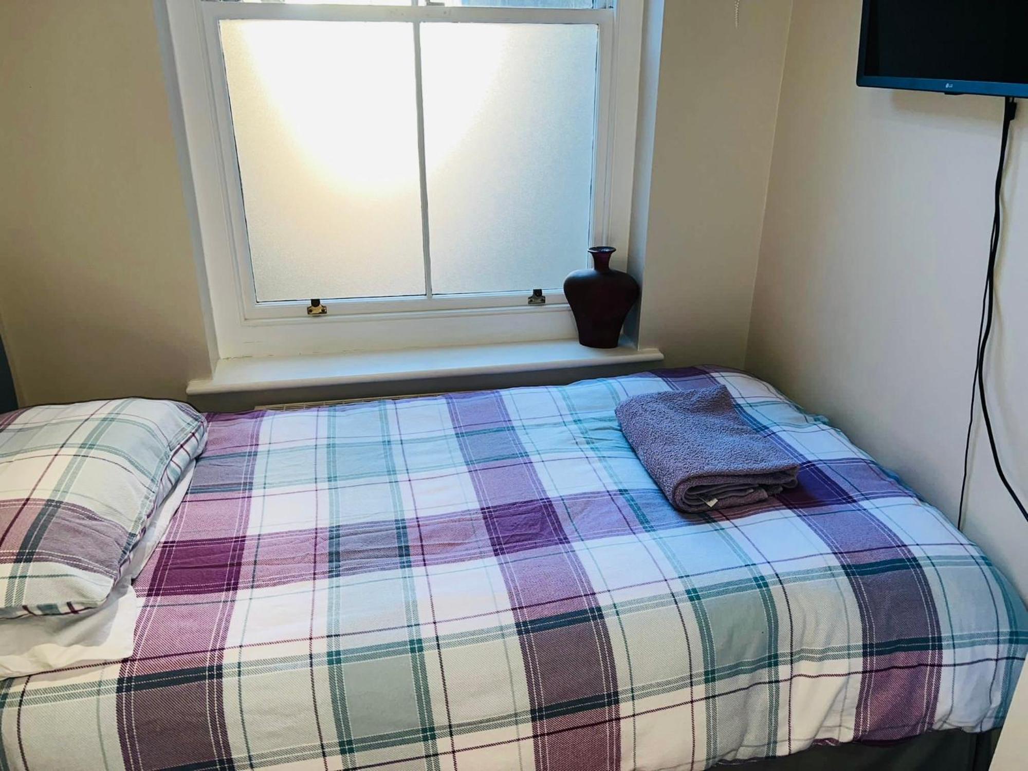 Bed For The Night, Close To Beach, Shops , Train St Leonards-on-Sea Exterior foto